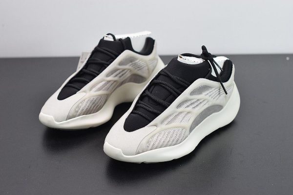 700 V3 - Image 2