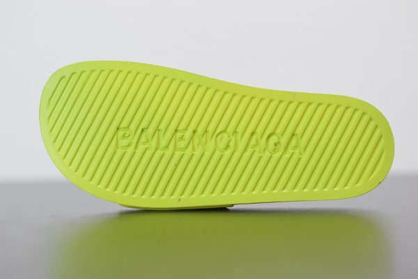 YELLOW LOGO SLIDER - Image 2