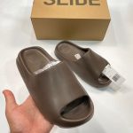 BROWN YZY SLIDE - Image 2