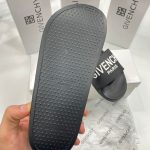 ENCHY BLACK SLIDE