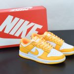 DUNK LOW YELLOW - Image 2