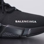 SPEED RUNNER BLACK LACES