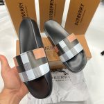 BURB BROWN SLIDE
