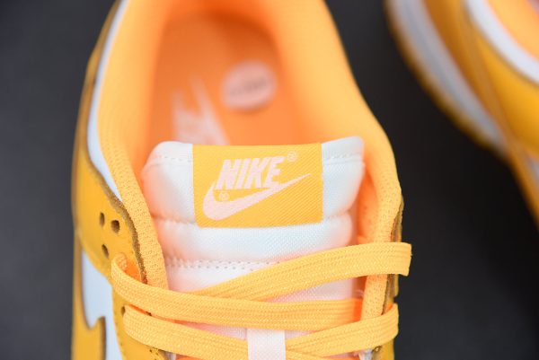DUNK LOW YELLOW - Image 8