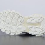 TRACK WHITE