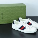 UCCI NAVY TRAINERS
