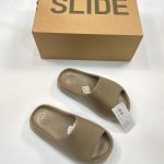 TAN YZY SLIDE