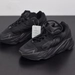 700 V3 BLACK