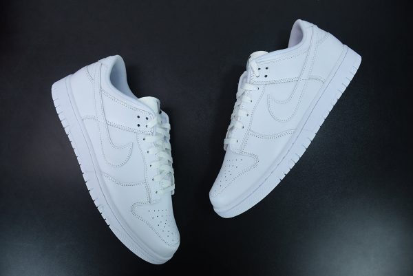 DUNK LOW WHITE - Image 3