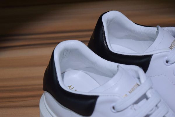 MQ' WHITE LEATHER - Image 6