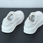 MQ CANVAS WHITE