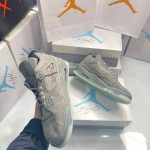 J1 KAWS - Image 8