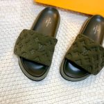 GREEN PILOW SLIDES