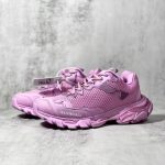 TRACK PINK
