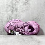 TRACK PINK