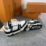 lV TRAINER BLACK - Image 5