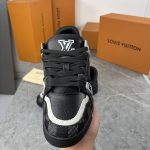 lV TRAINER BLACK - Image 5