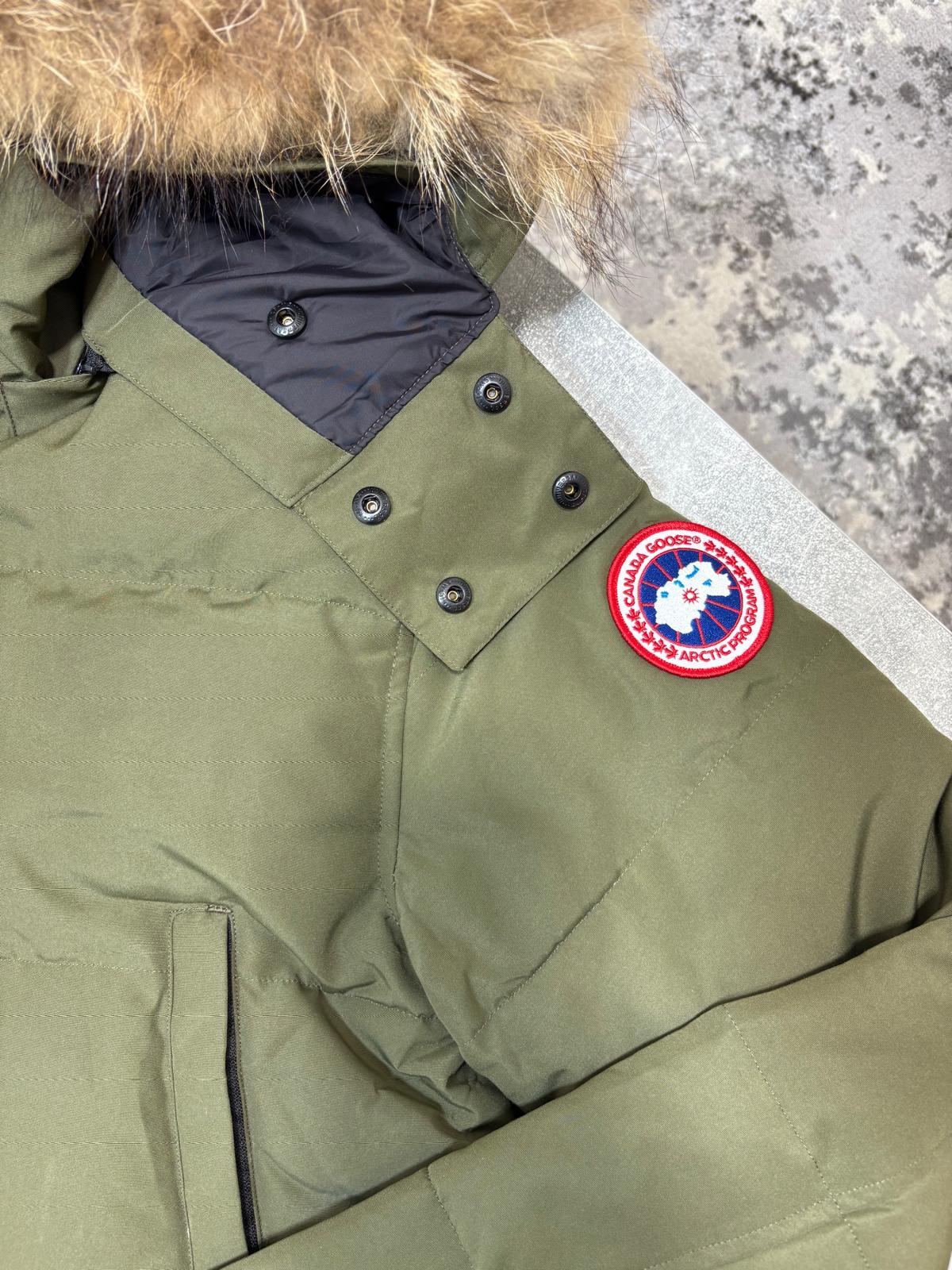 Goose Wyndham Jacket - Detachable Fur - Image 3