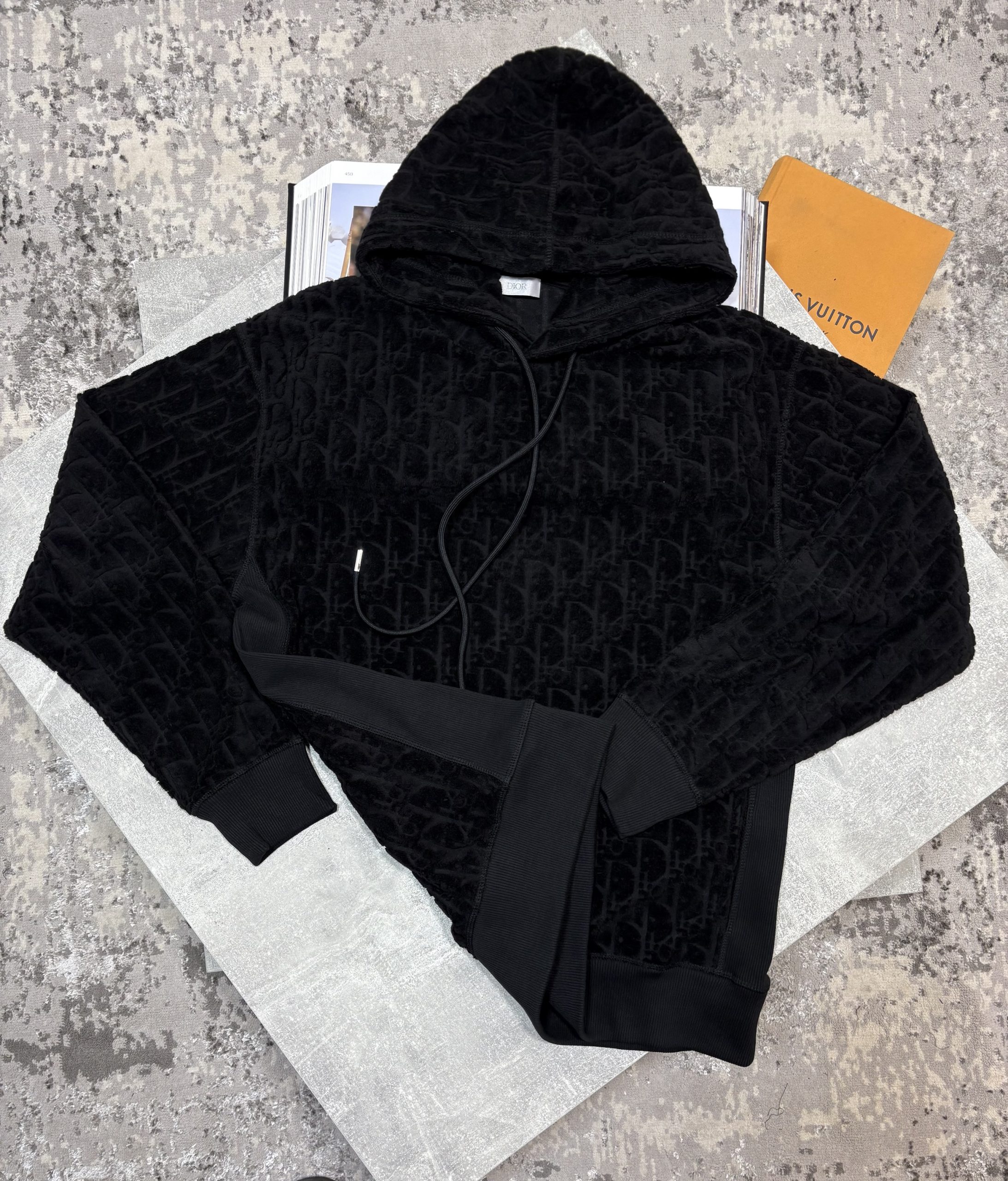 IOR Hoodie Black - Image 2