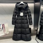 Cler Women Jacket
Pre order only