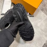 LV Sneaks All Black