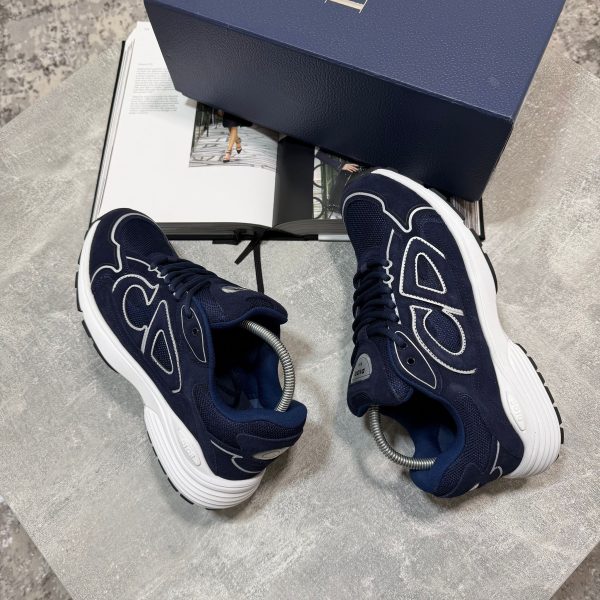 B30 Blue suede