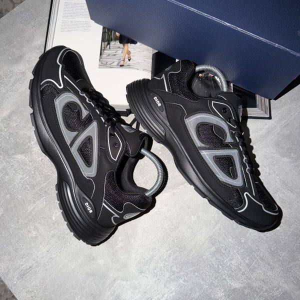 B30 All Black - Image 2