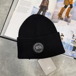 Goose beanie Black