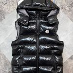 Cler Hooded Body warmer