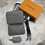 LV Messenger Grey