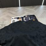 LV Tshirt Black