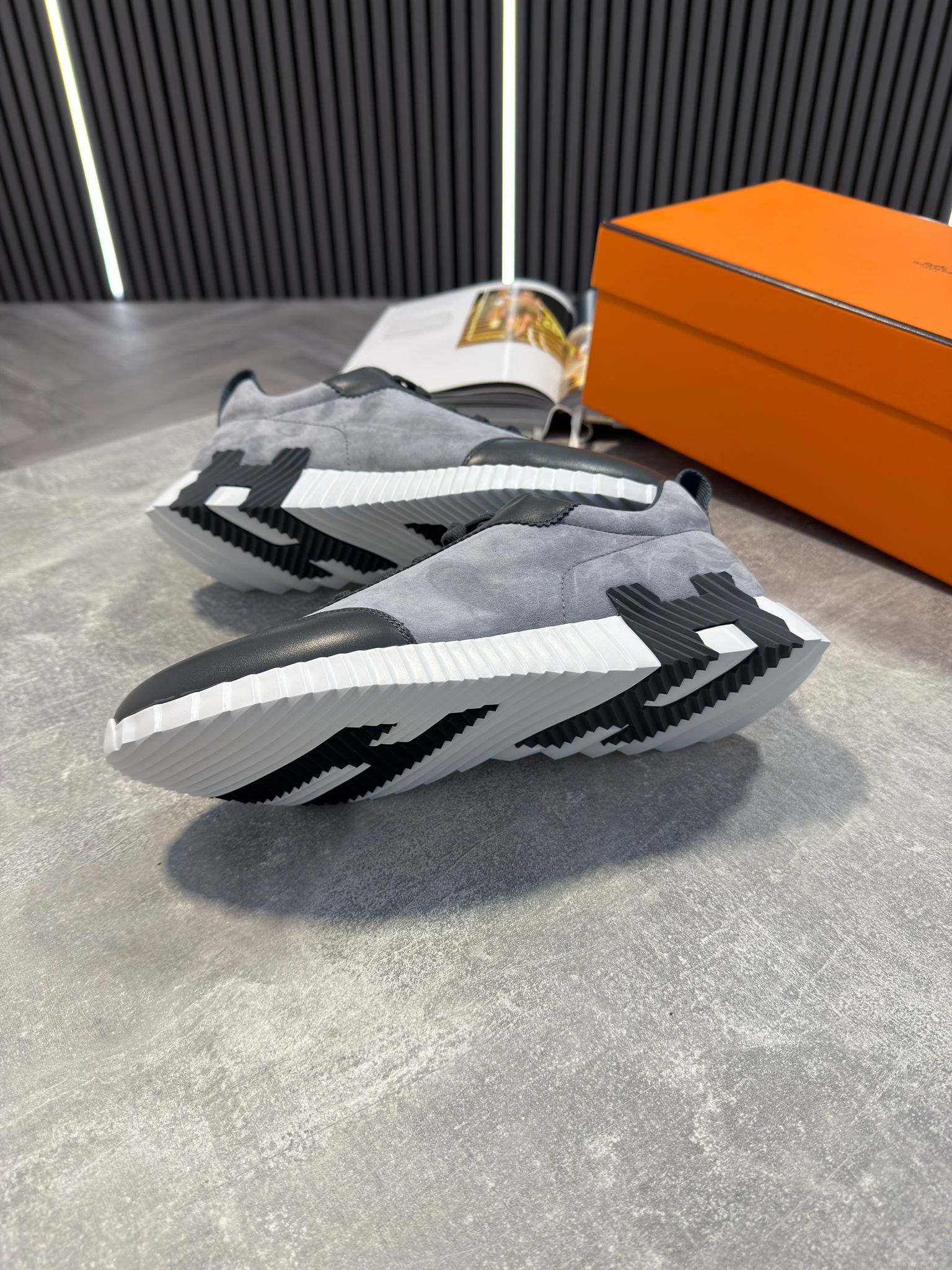 Hermes Trainers Grey - Image 4