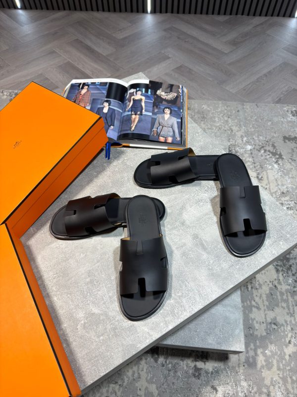 Herms Sliders - Image 2