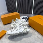 LV Tactics White