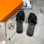 Herm Women sliders Black