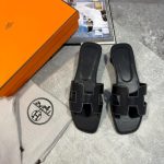 Herm Women sliders Black