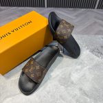 LV Brown Sliders