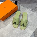 Herm Sliders womens