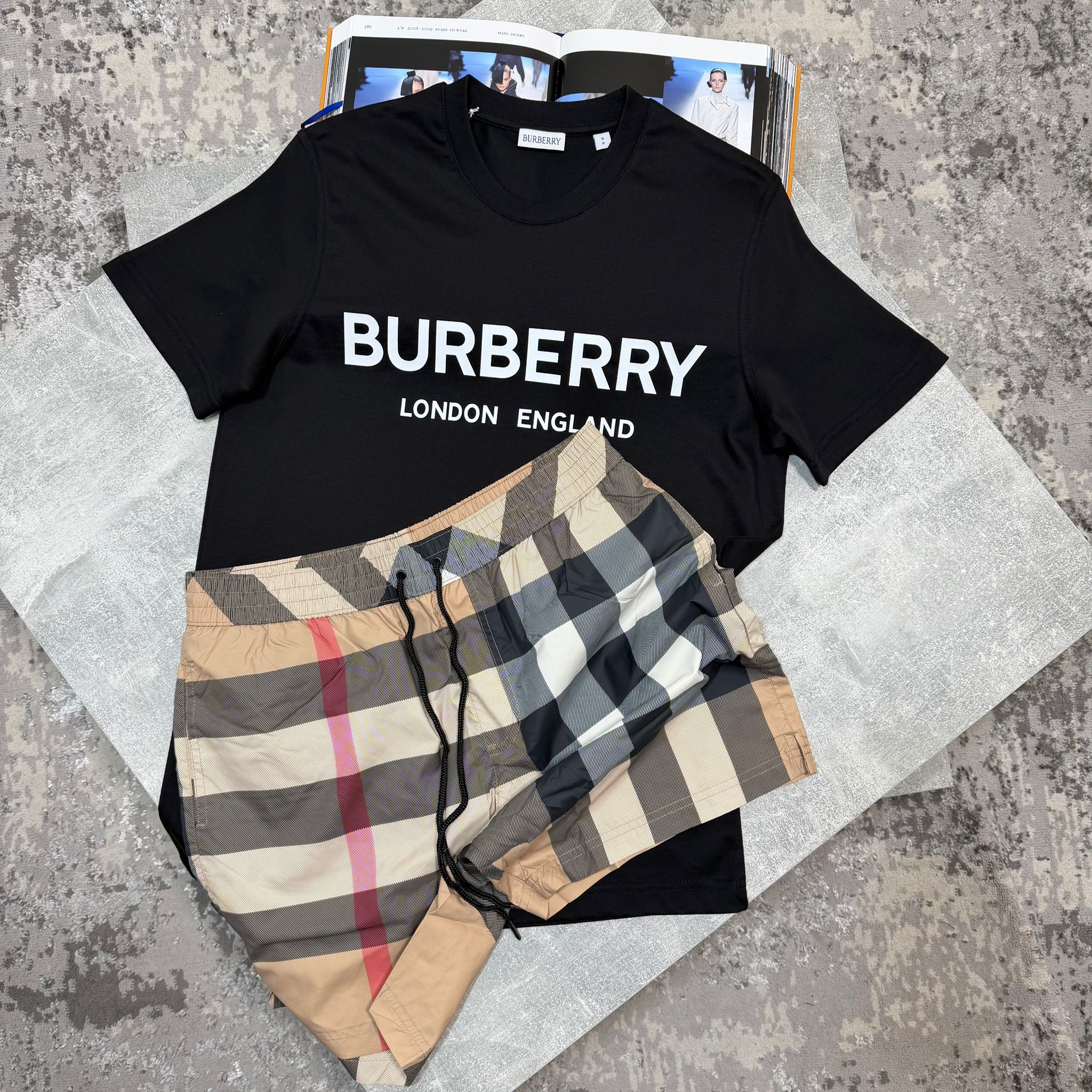 Burb Tshirt Black - Image 3