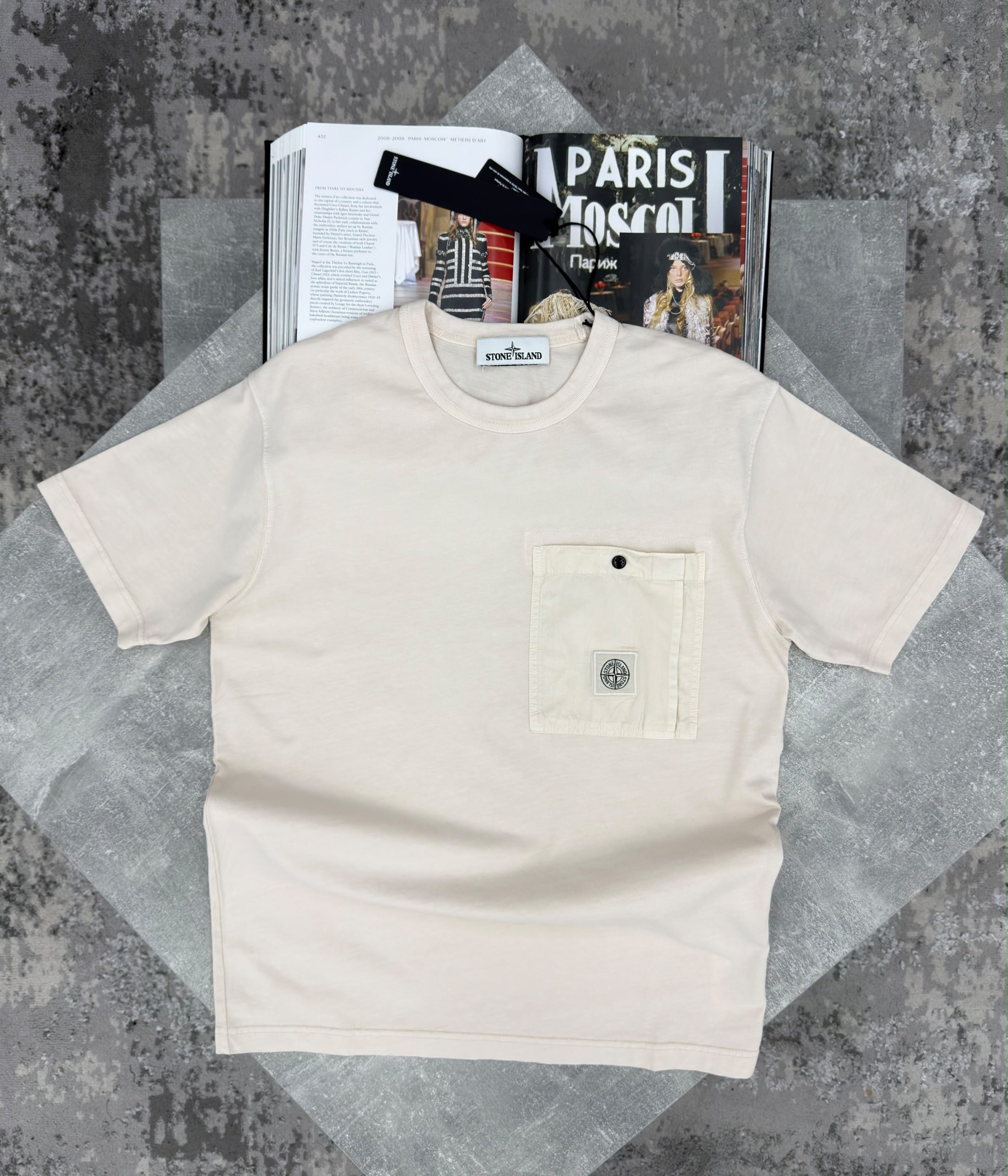 Stone Tshirt Cream
