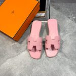 Herm Sliders Women