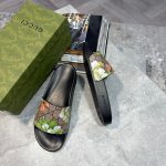 Gucci Sliders Women