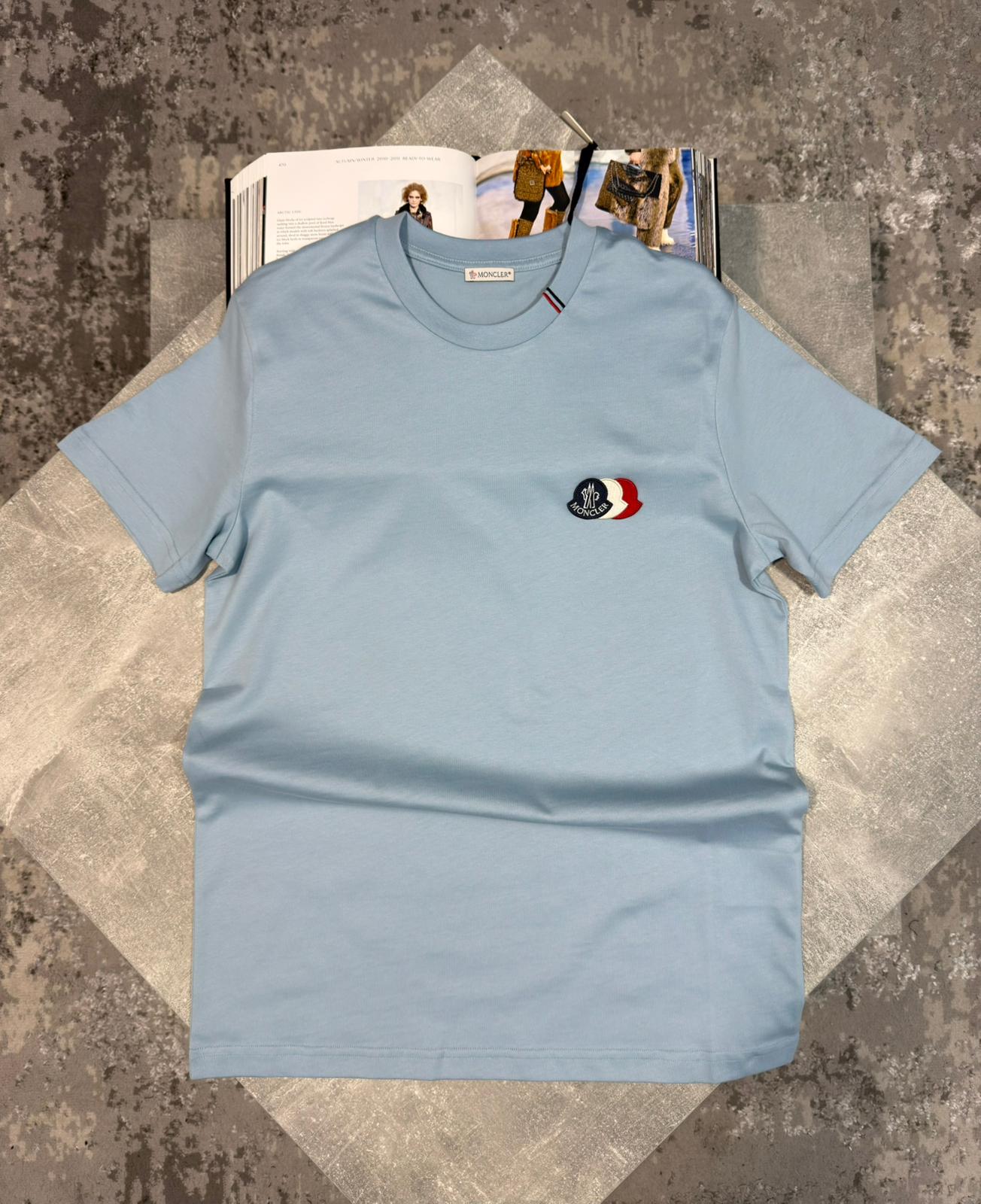 MNCLR Tshirt Sky