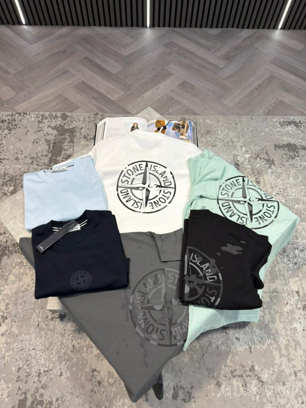 Stone Tshirt Light Grey - Image 4