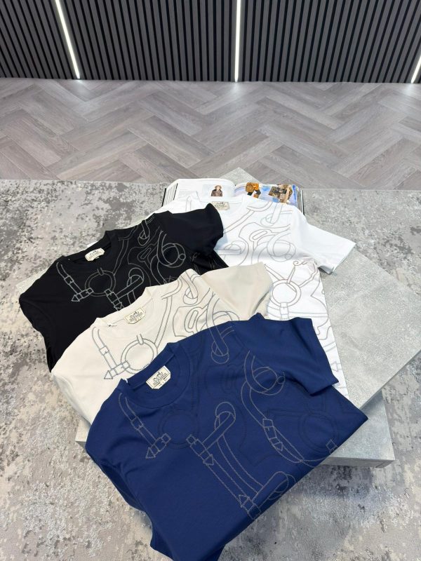Herm Tshirt Navy - Image 2