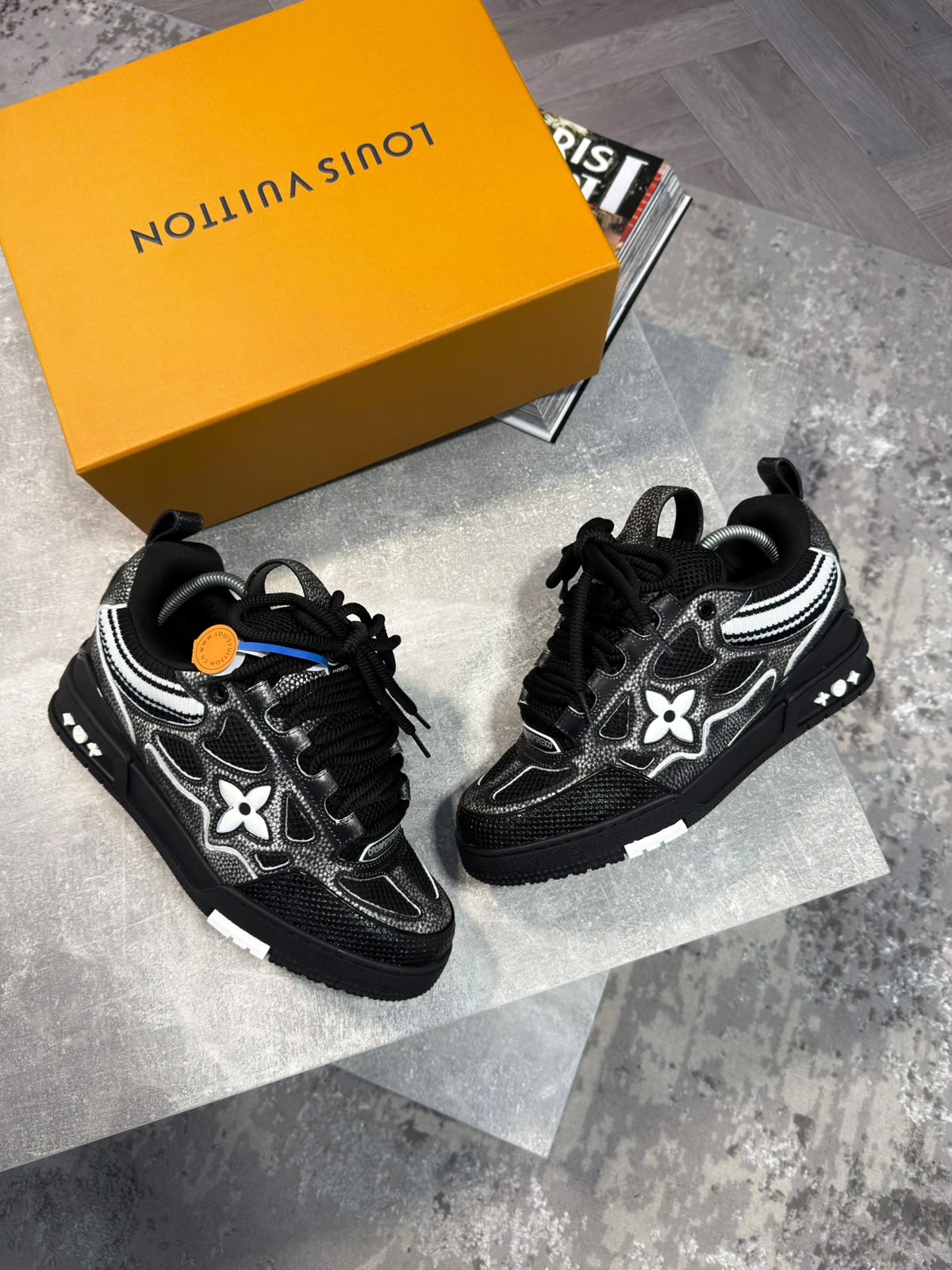 LV Skates - Image 3