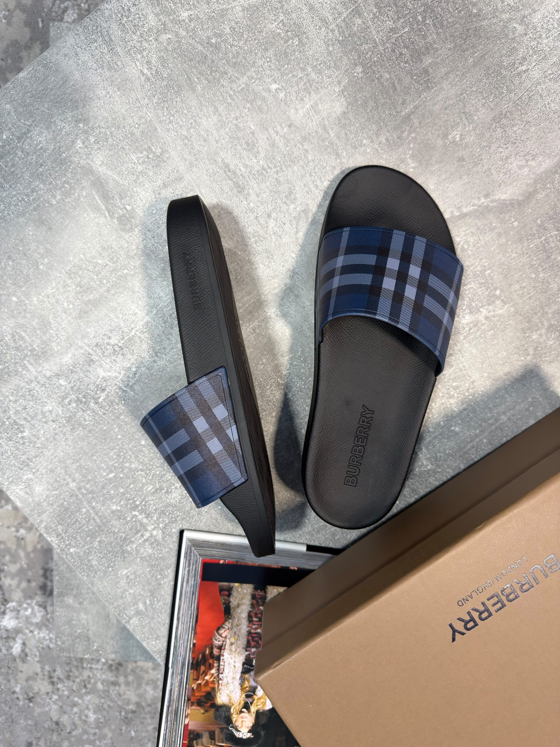 Burb Sliders Blue - Image 2
