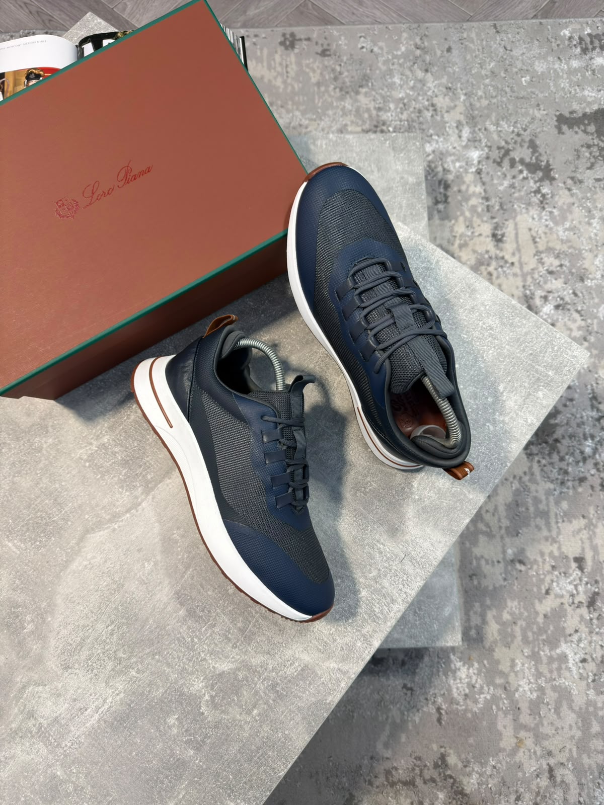 Loro P Grey - Image 3