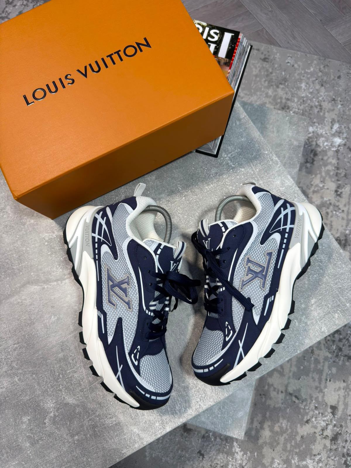 LV Tactic Runner Blue