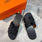 Hermes Sliders Black